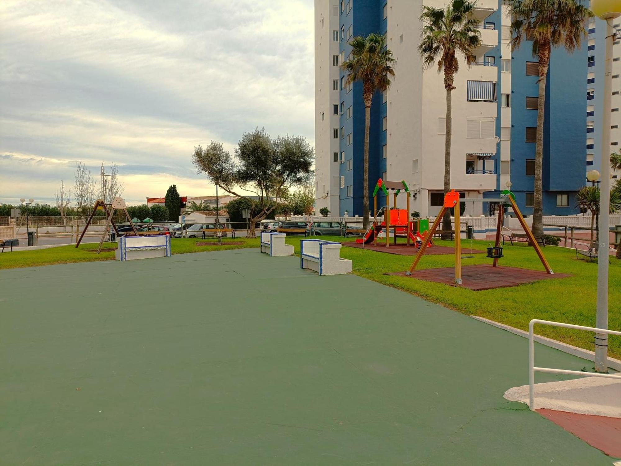 Play-Puig Beach Flat Apartman Kültér fotó